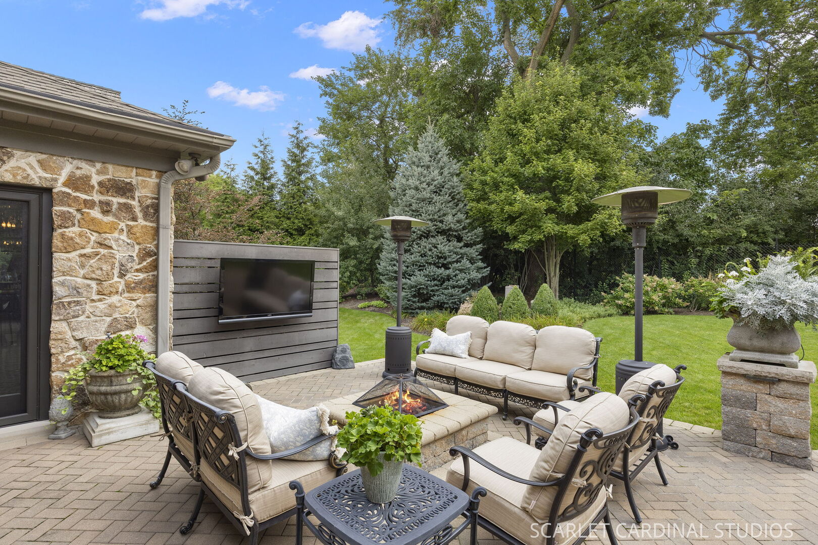 main property photo 54