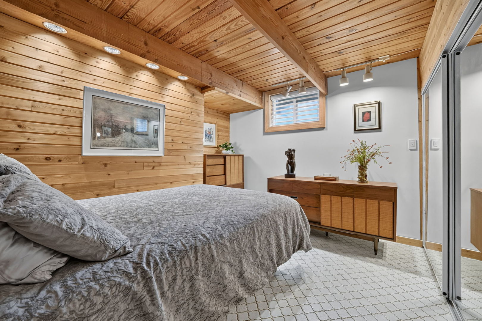 property viewer photo 21