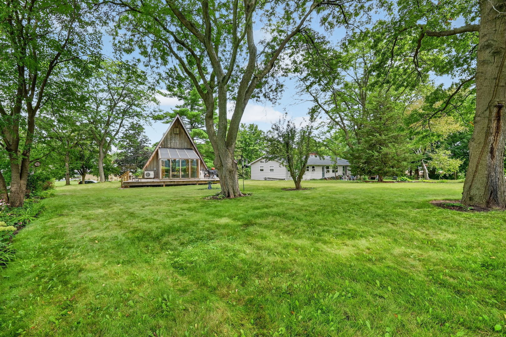 property viewer photo 36