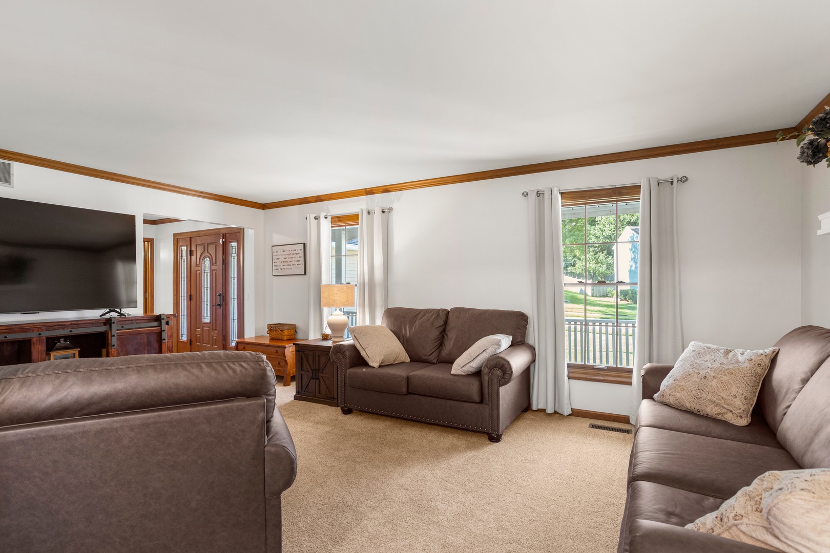property viewer photo 13