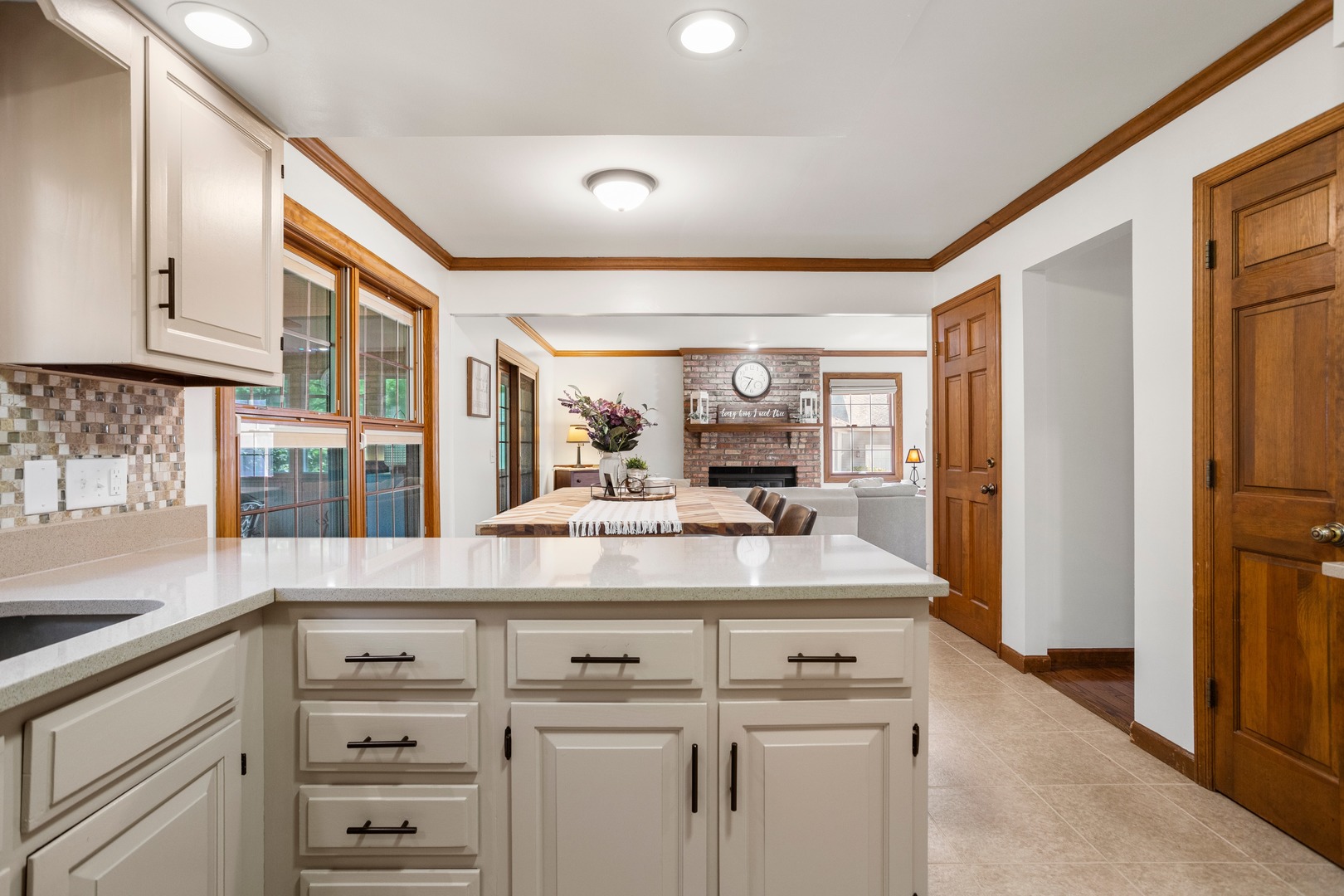 property viewer photo 17