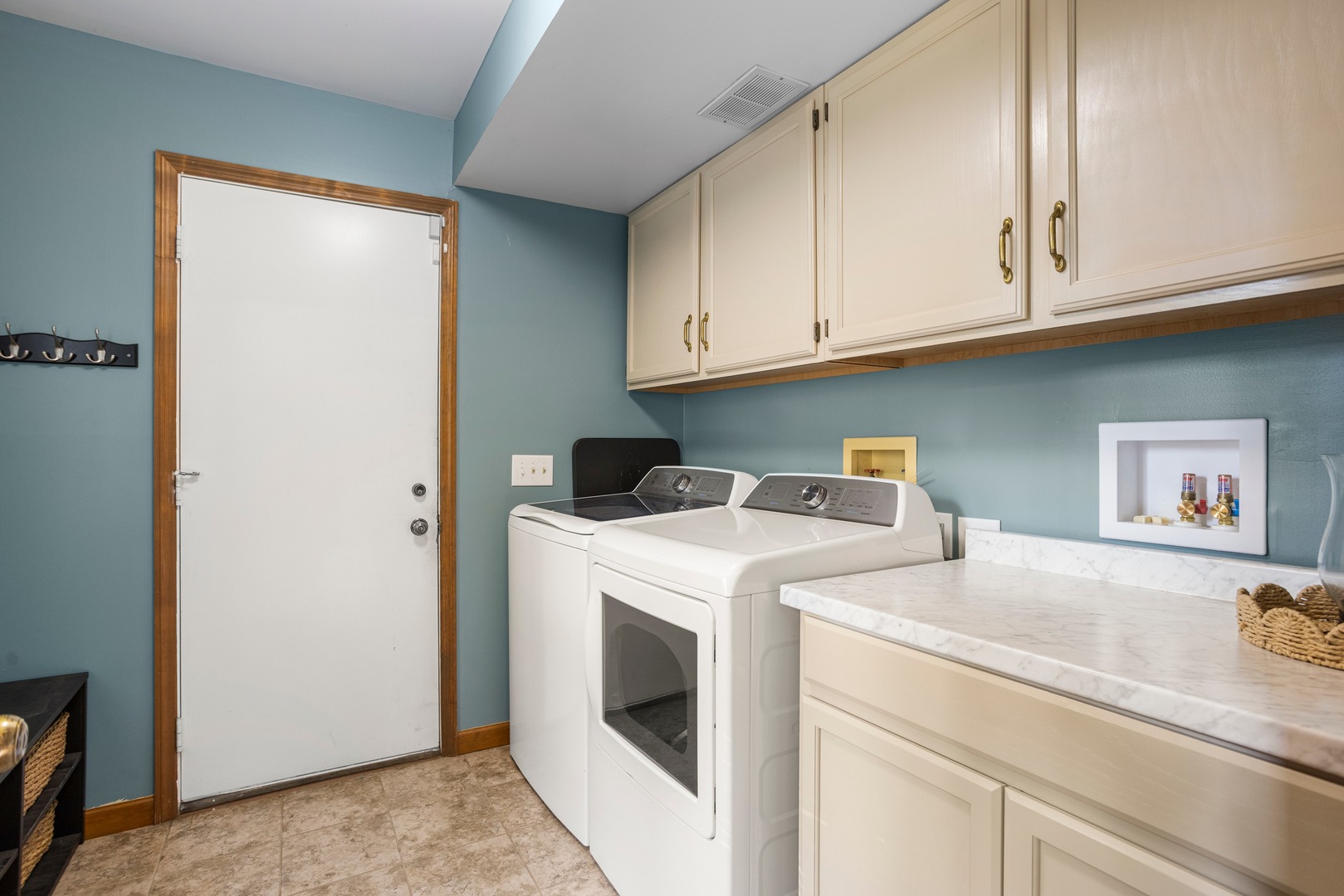 property viewer photo 24