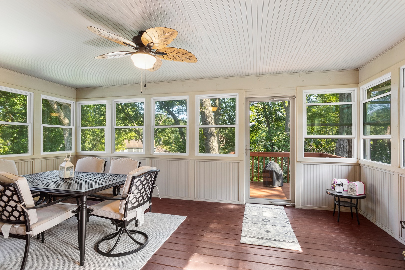 property viewer photo 25