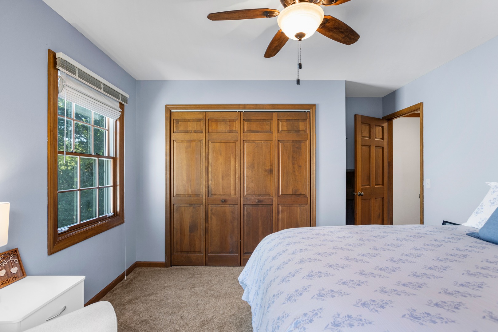 property viewer photo 36
