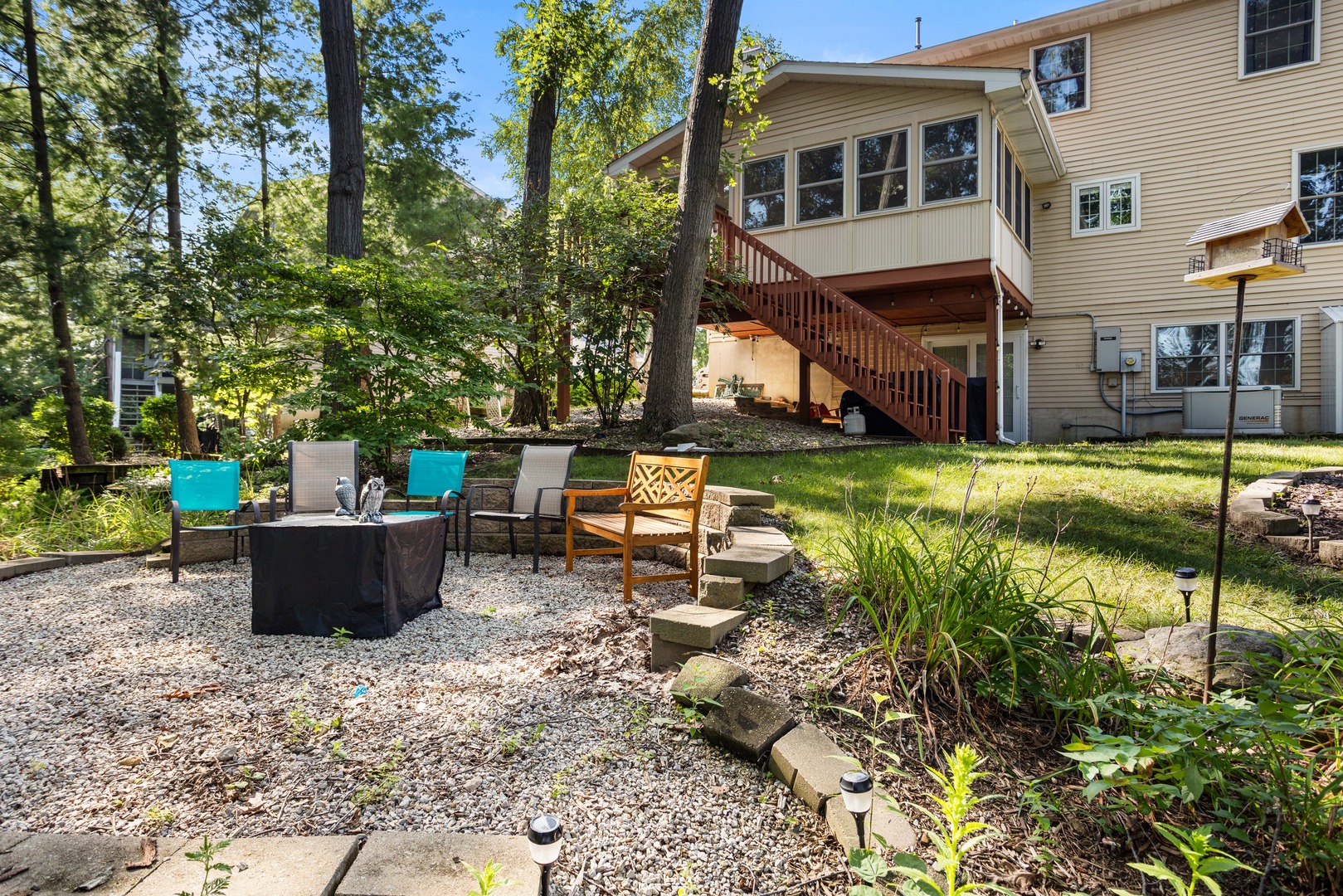 property viewer photo 6