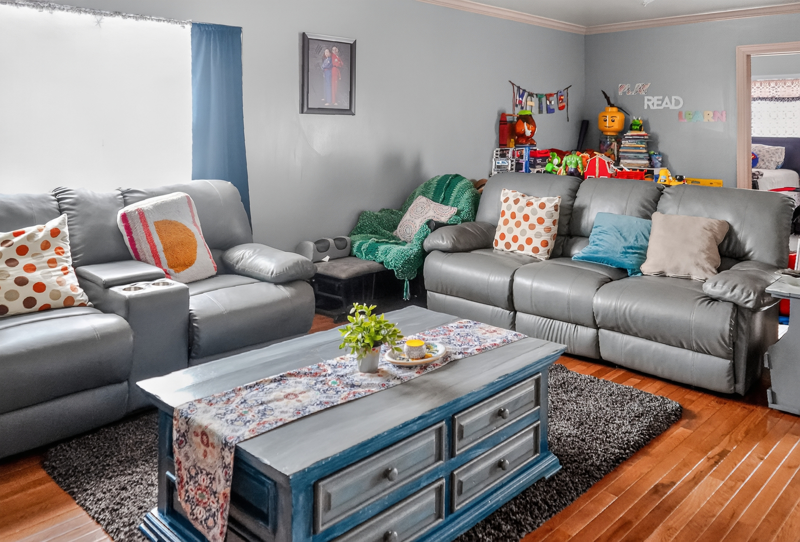 main property photo 8