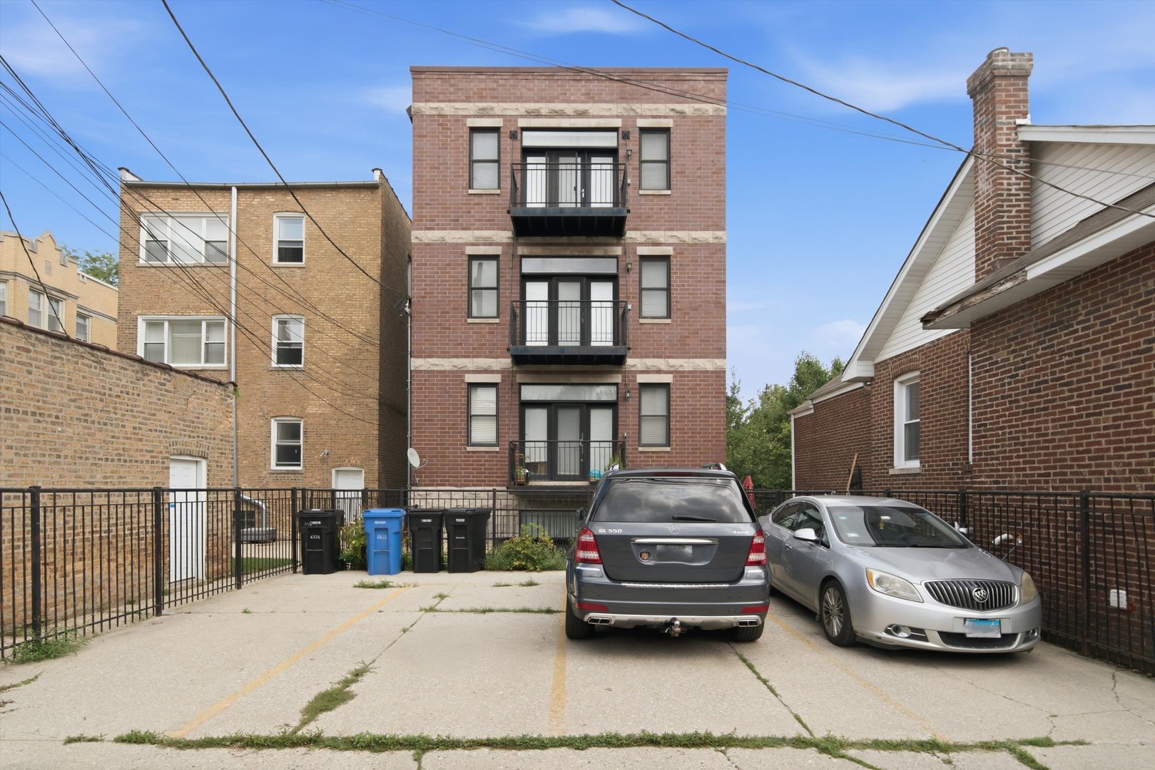 main property photo 14