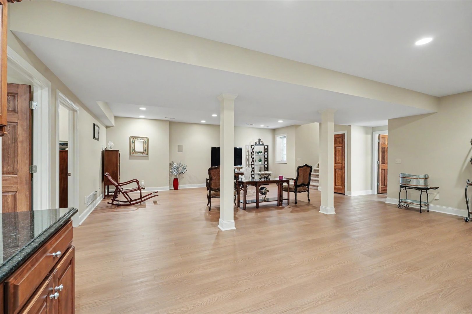 main property photo 66