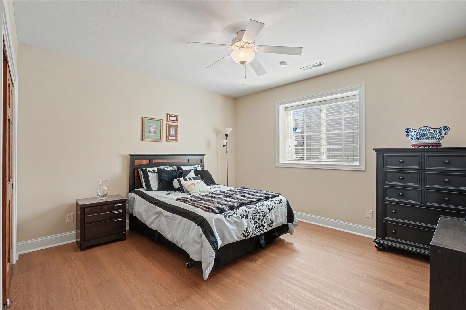 main property photo 71