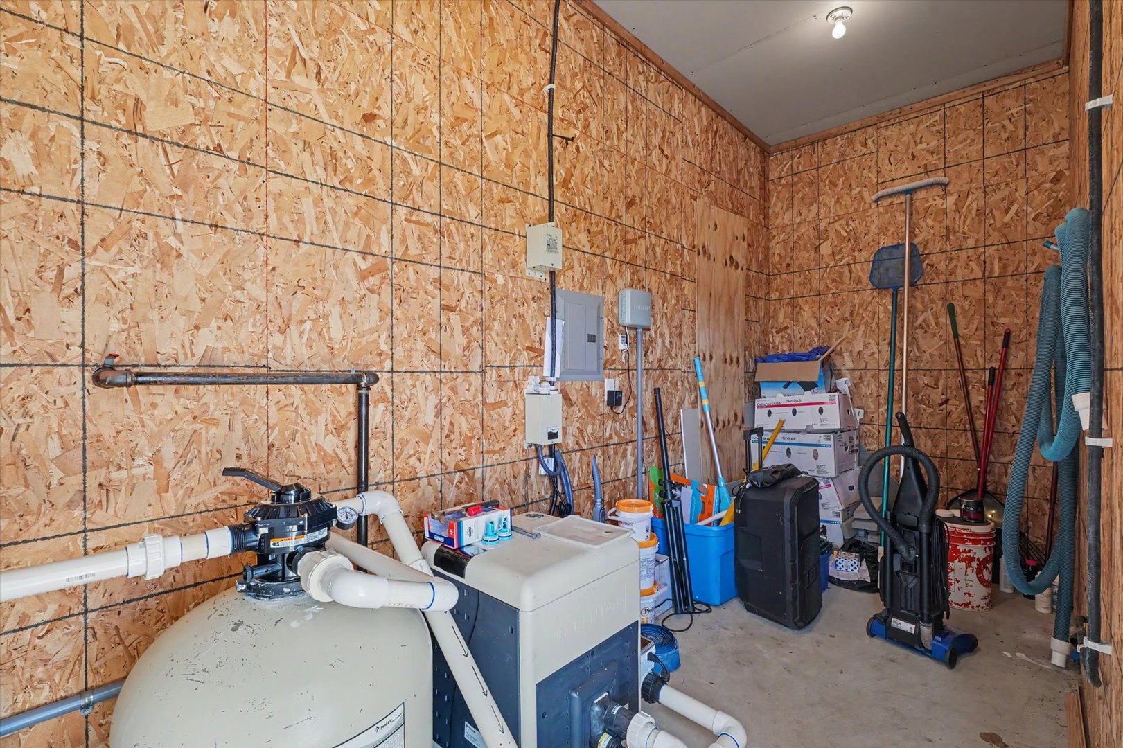 main property photo 83