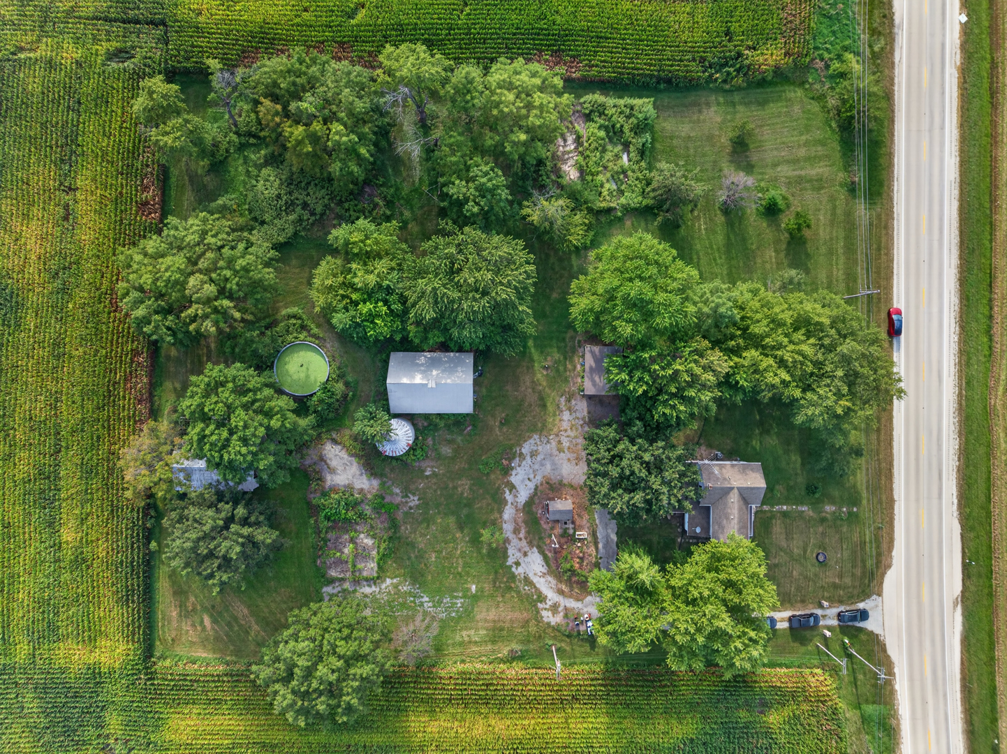 main property photo 8