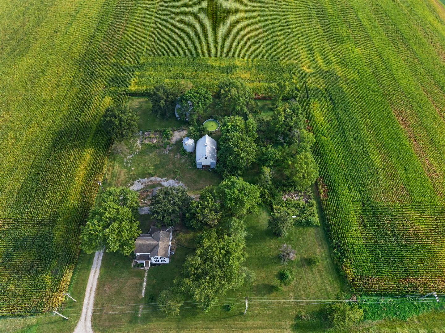 main property photo 9