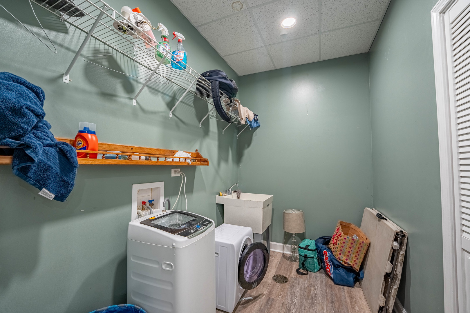 main property photo 17