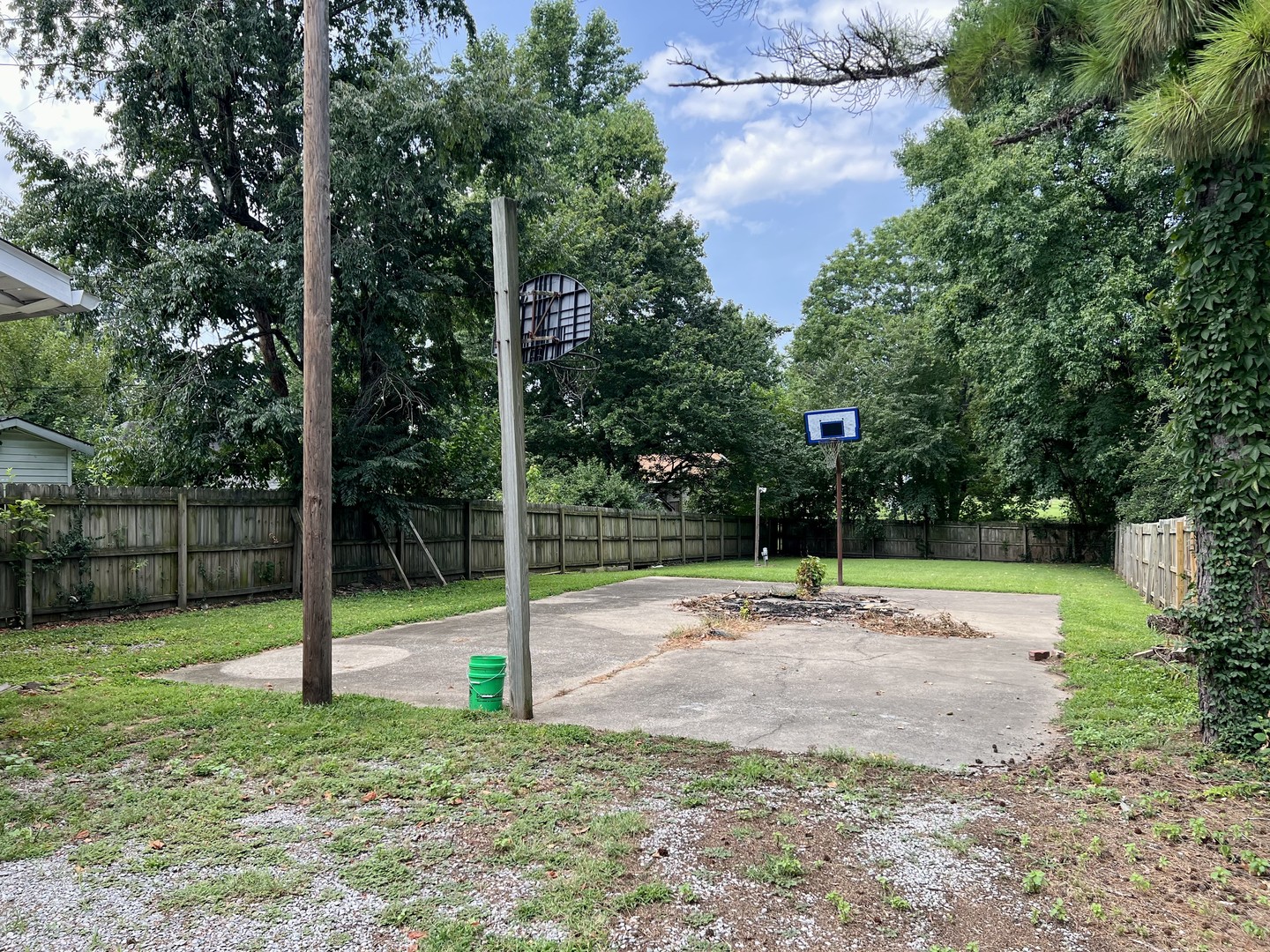 main property photo 5