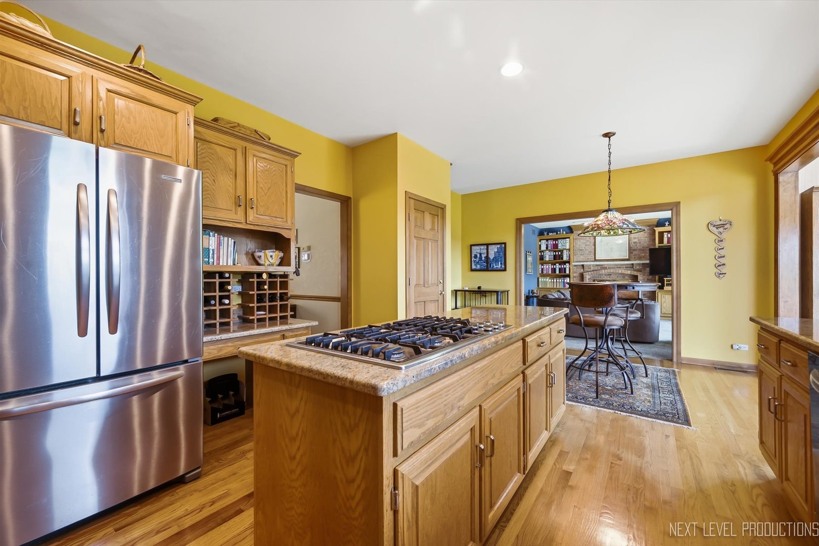 main property photo 11