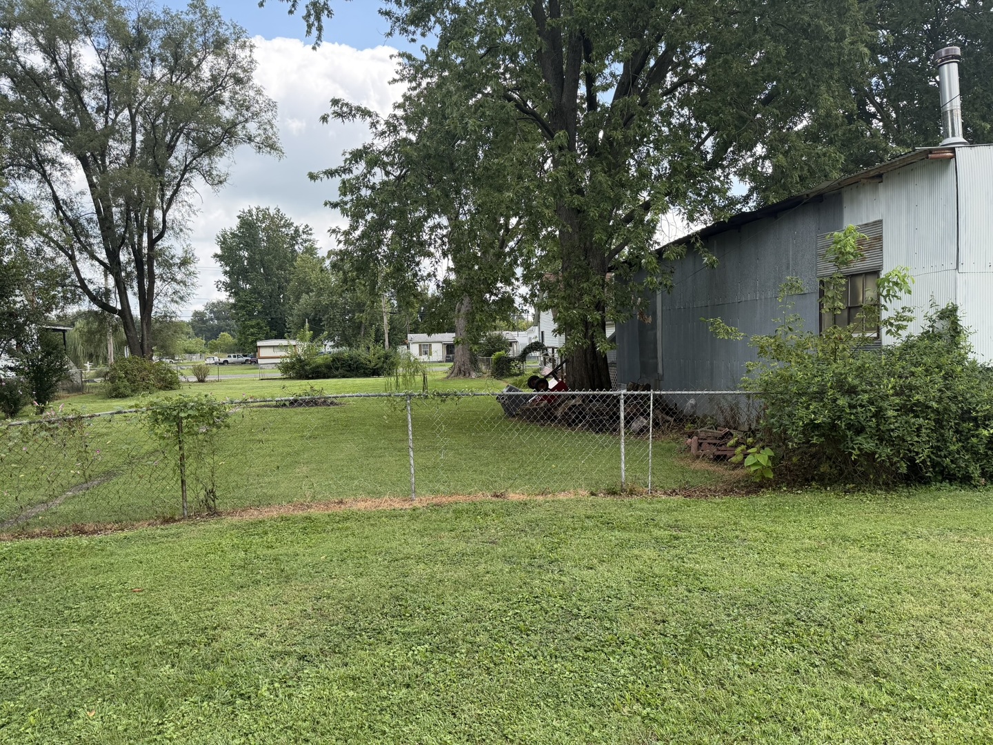 main property photo 15