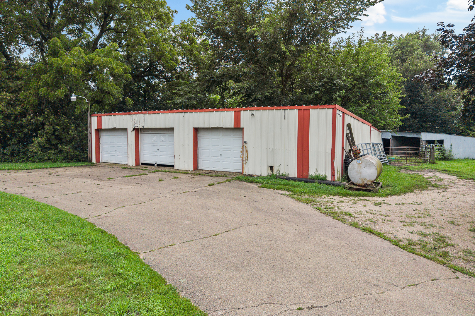 main property photo 52