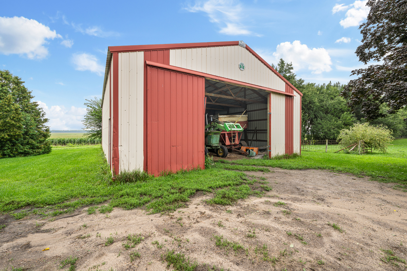 main property photo 61