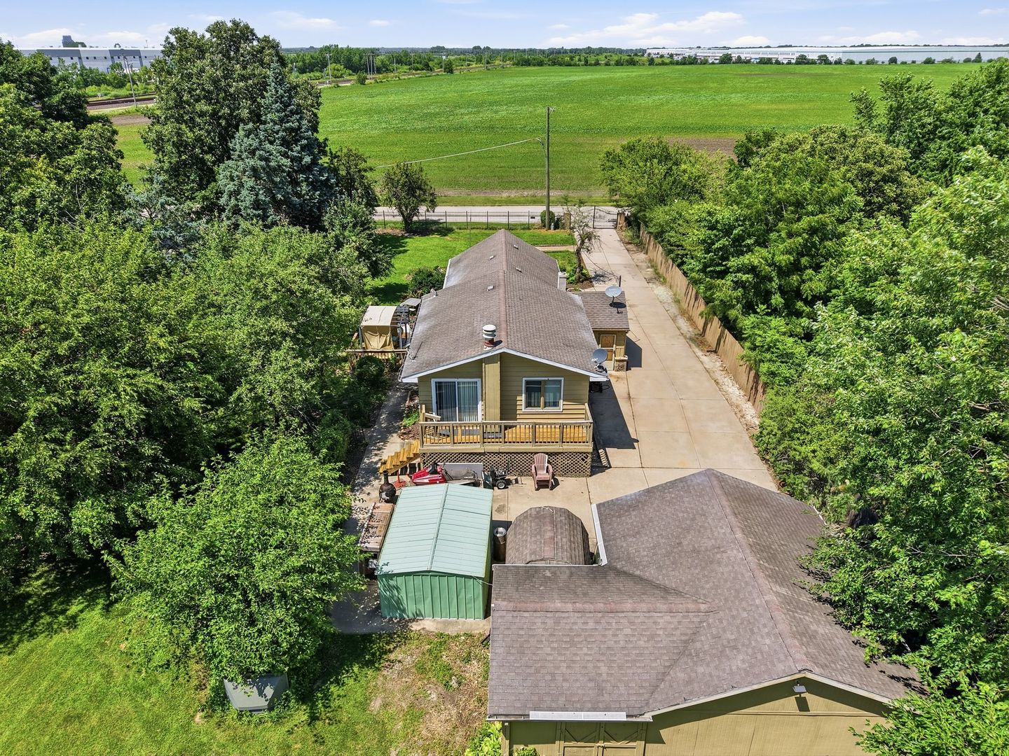 main property photo 49