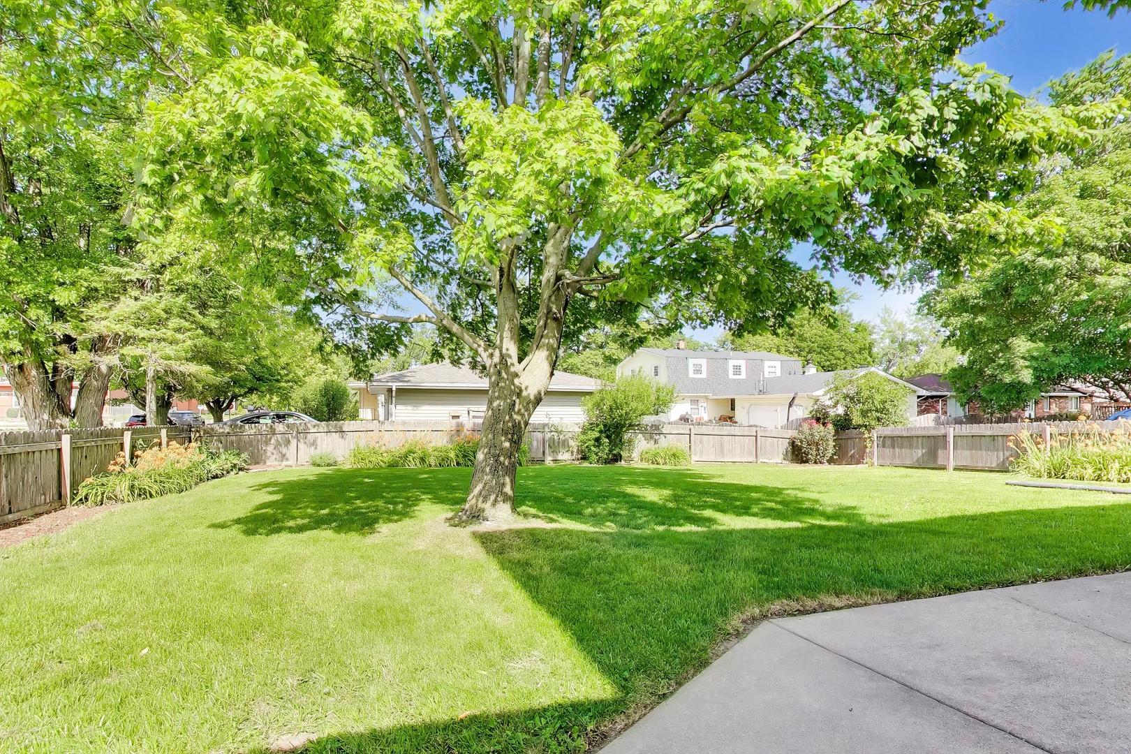 main property photo 41