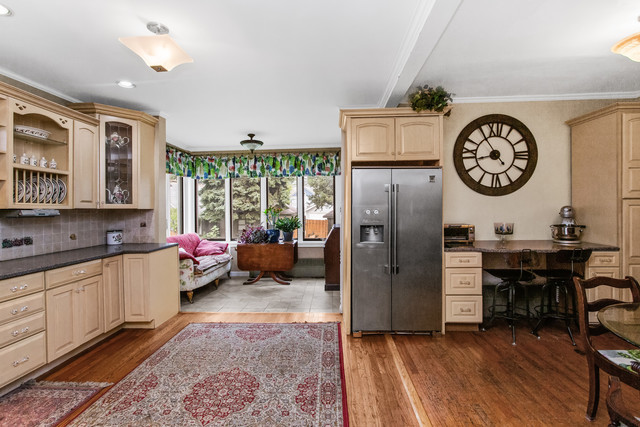 main property photo 13