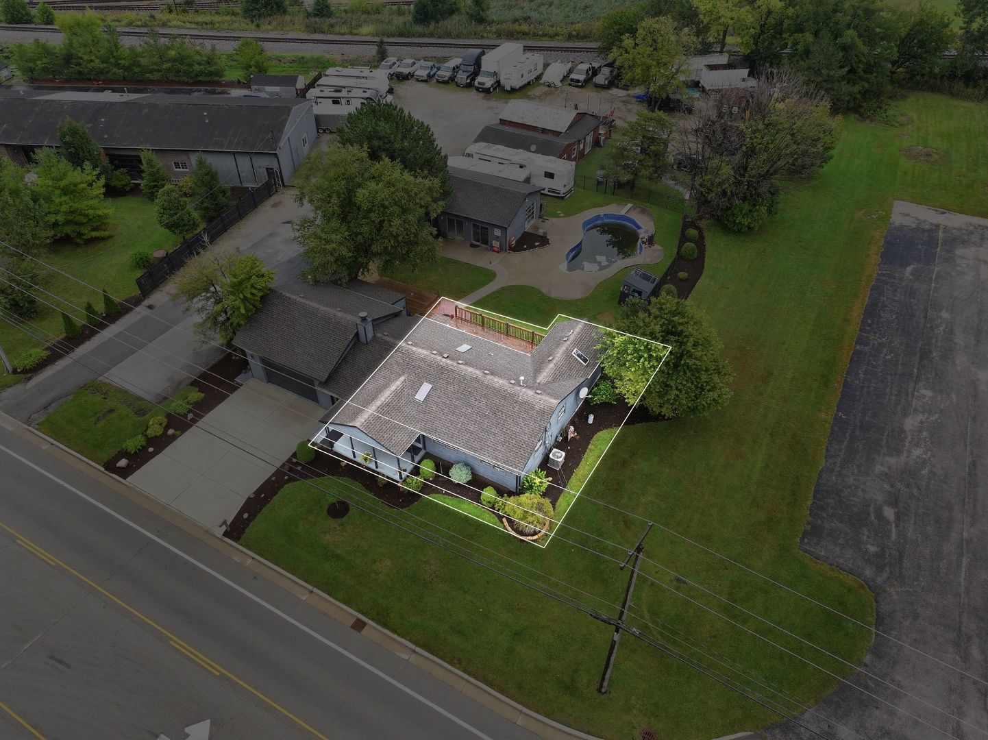 main property photo 21