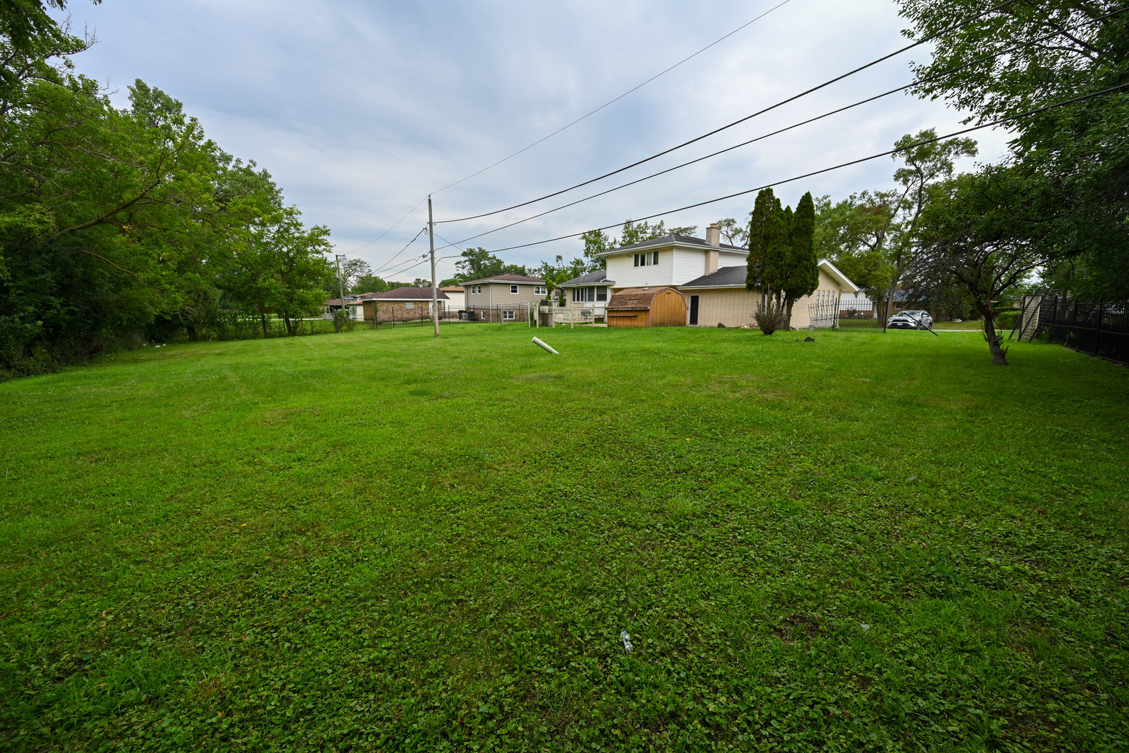 main property photo 12