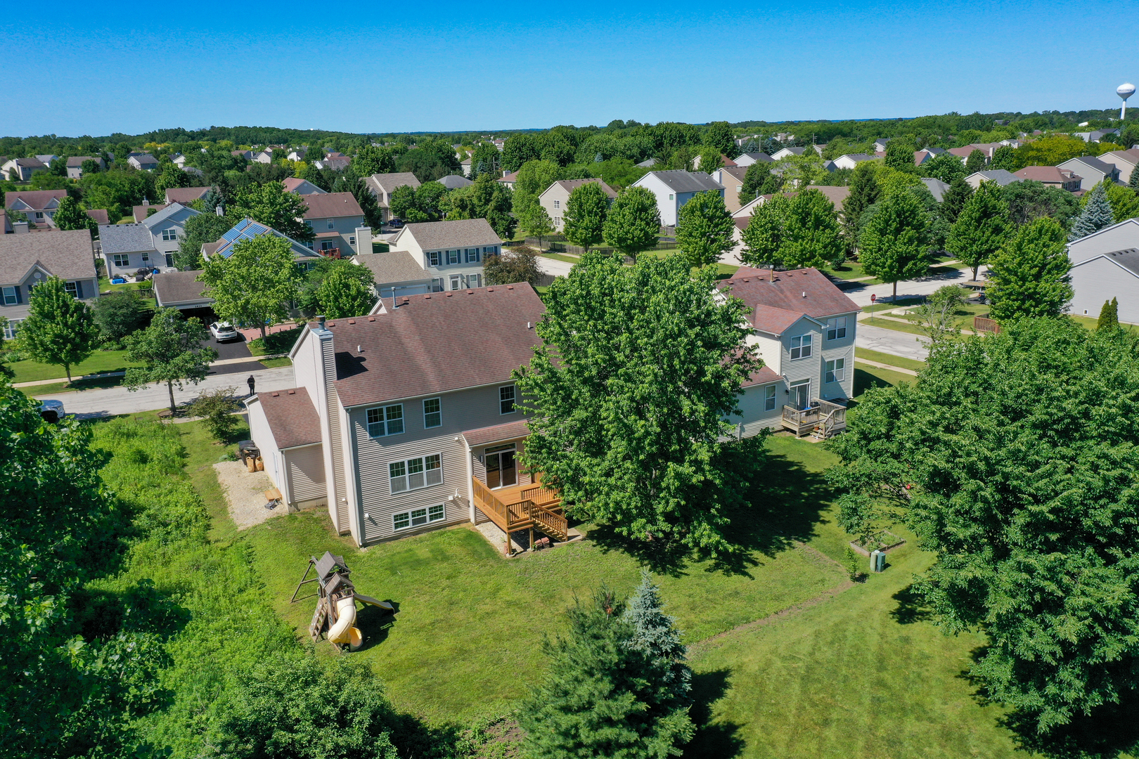 main property photo 50