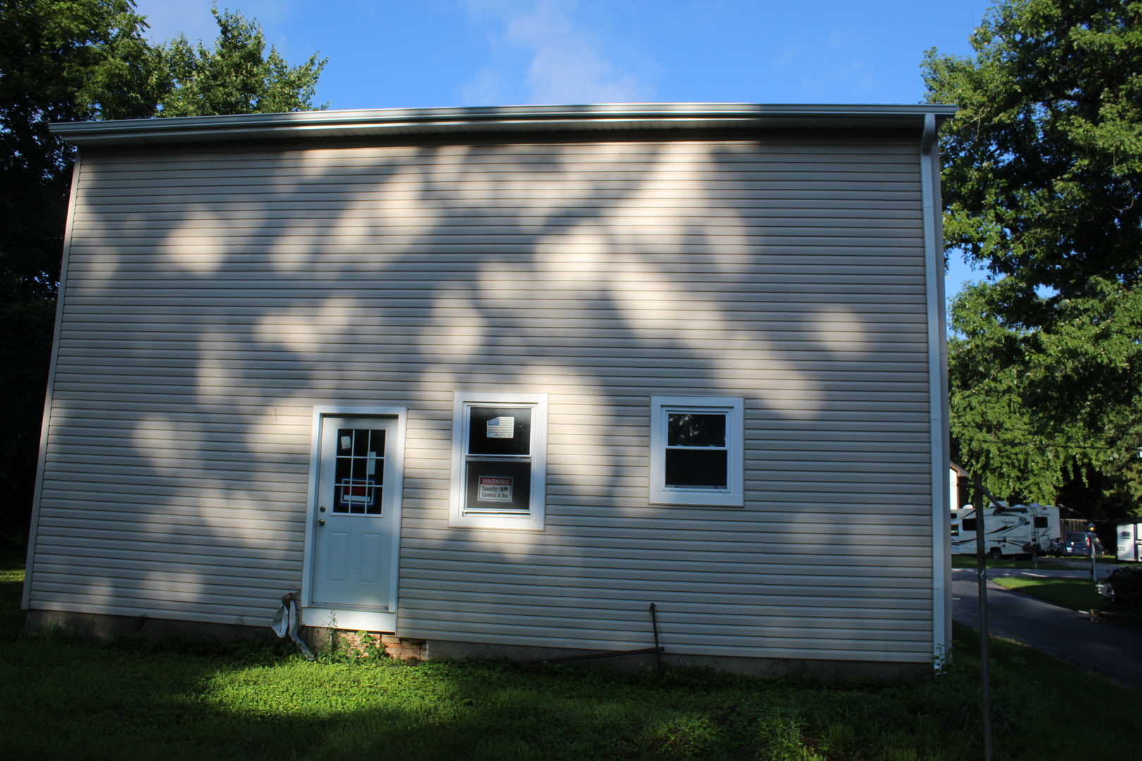 main property photo 18