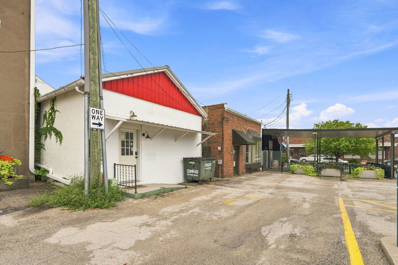 main property photo 23