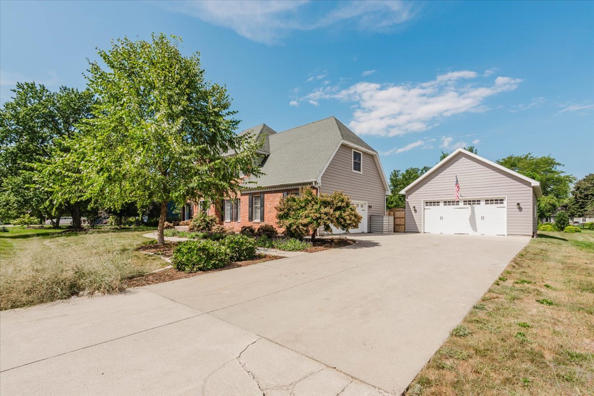 main property photo 58