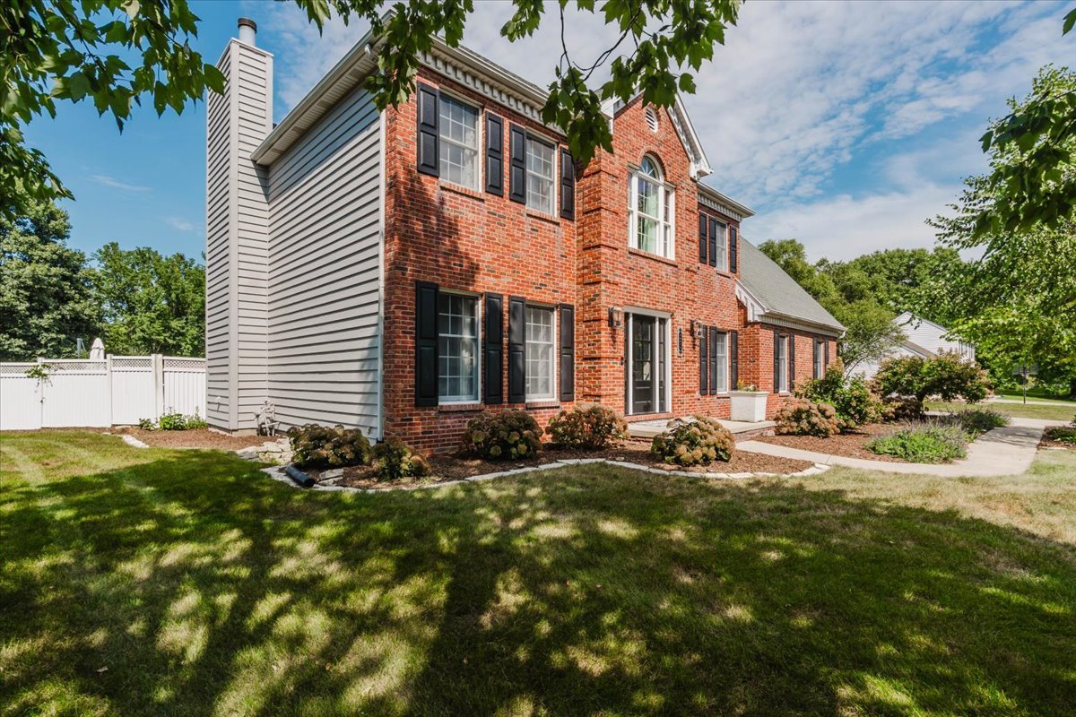 main property photo 59