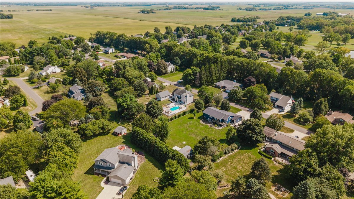 main property photo 68