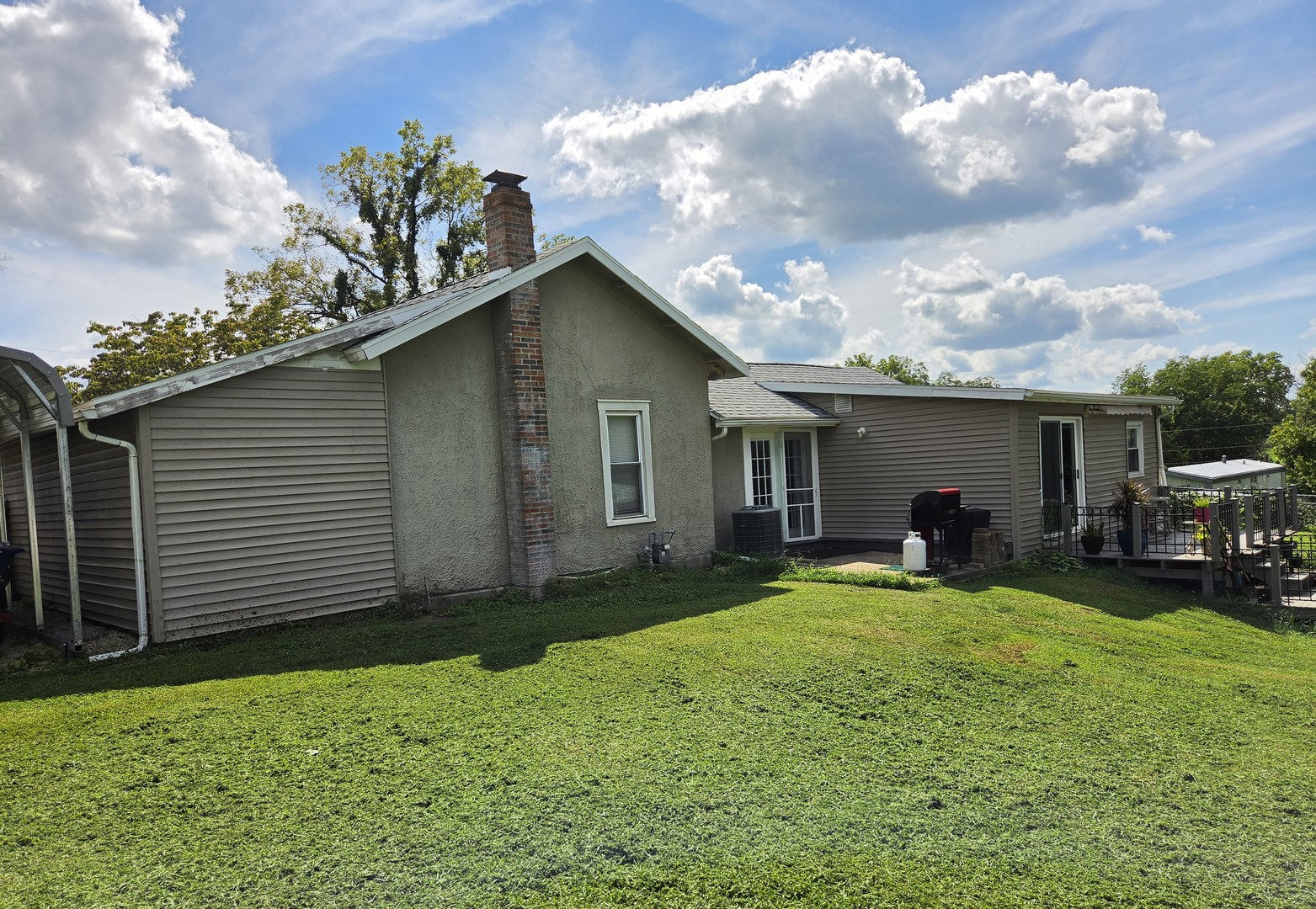 main property photo 2