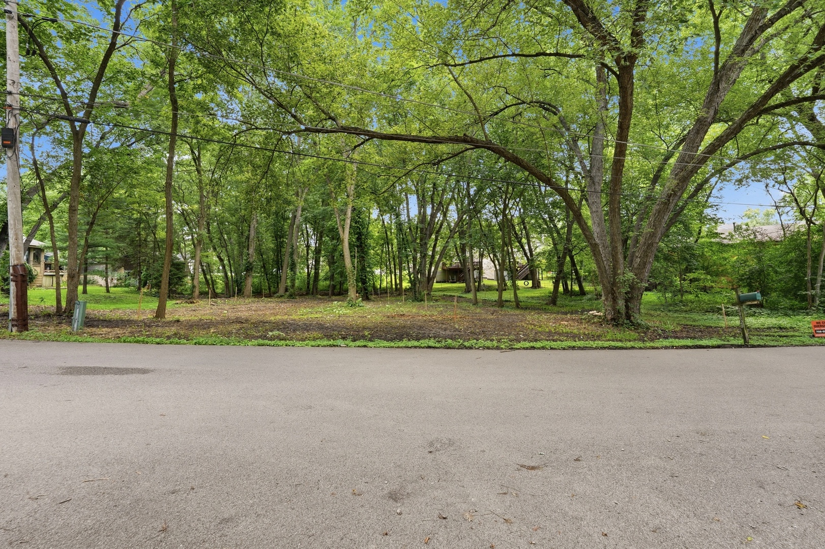 main property photo 5