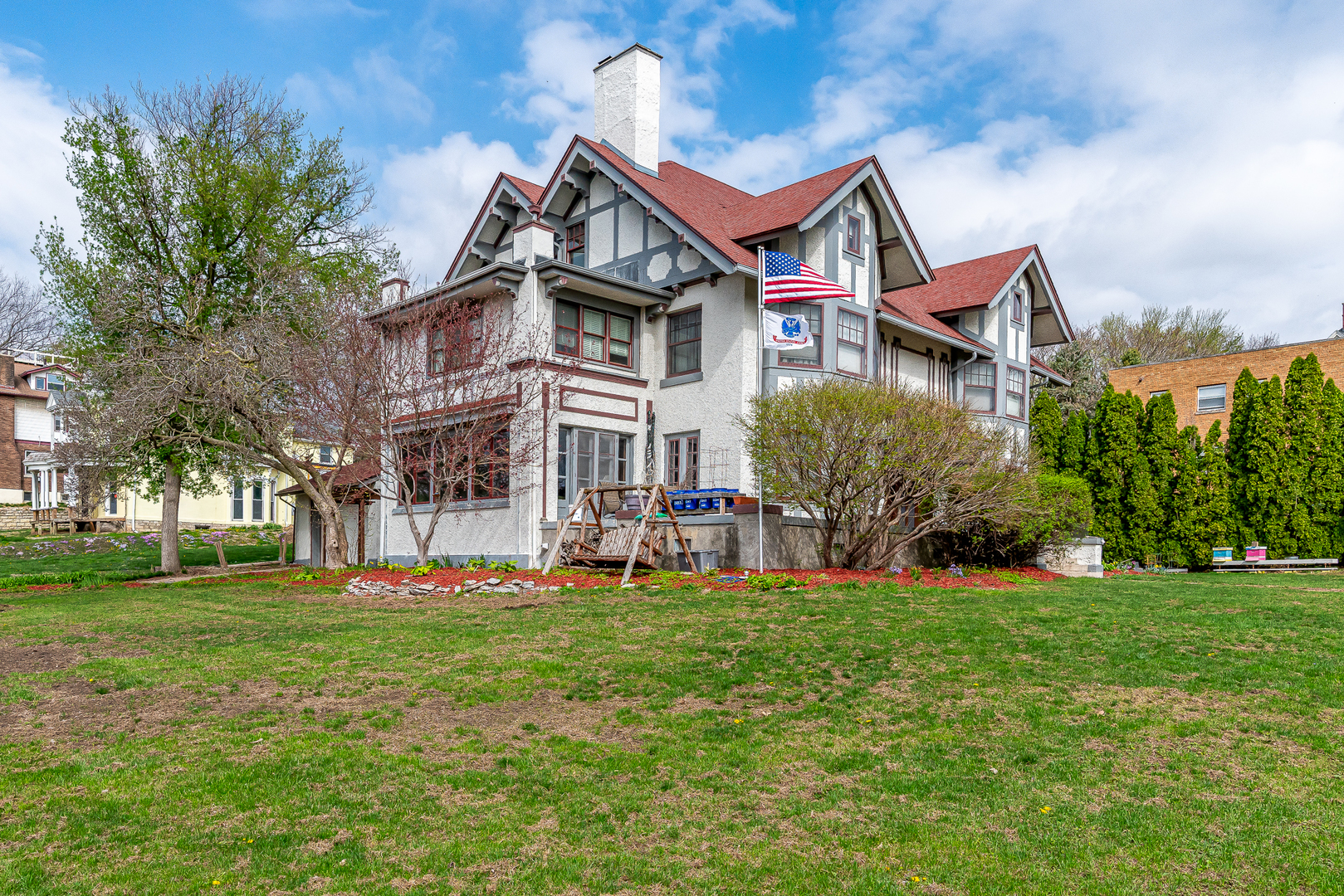 main property photo 2
