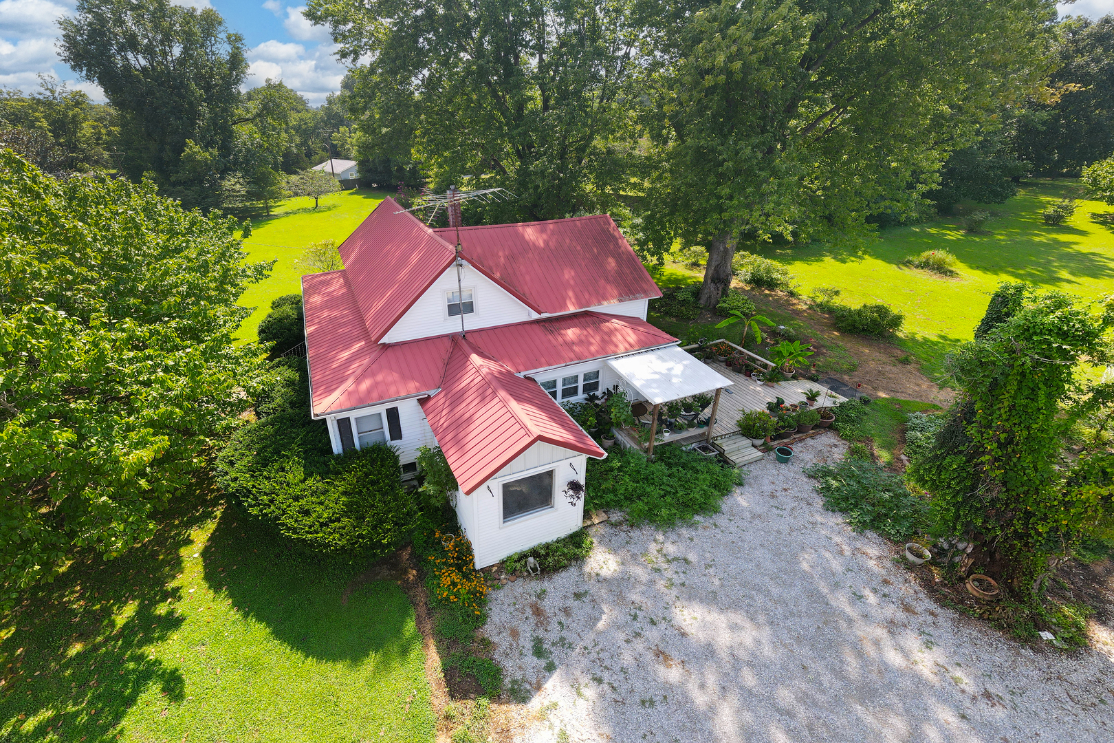 main property photo 7