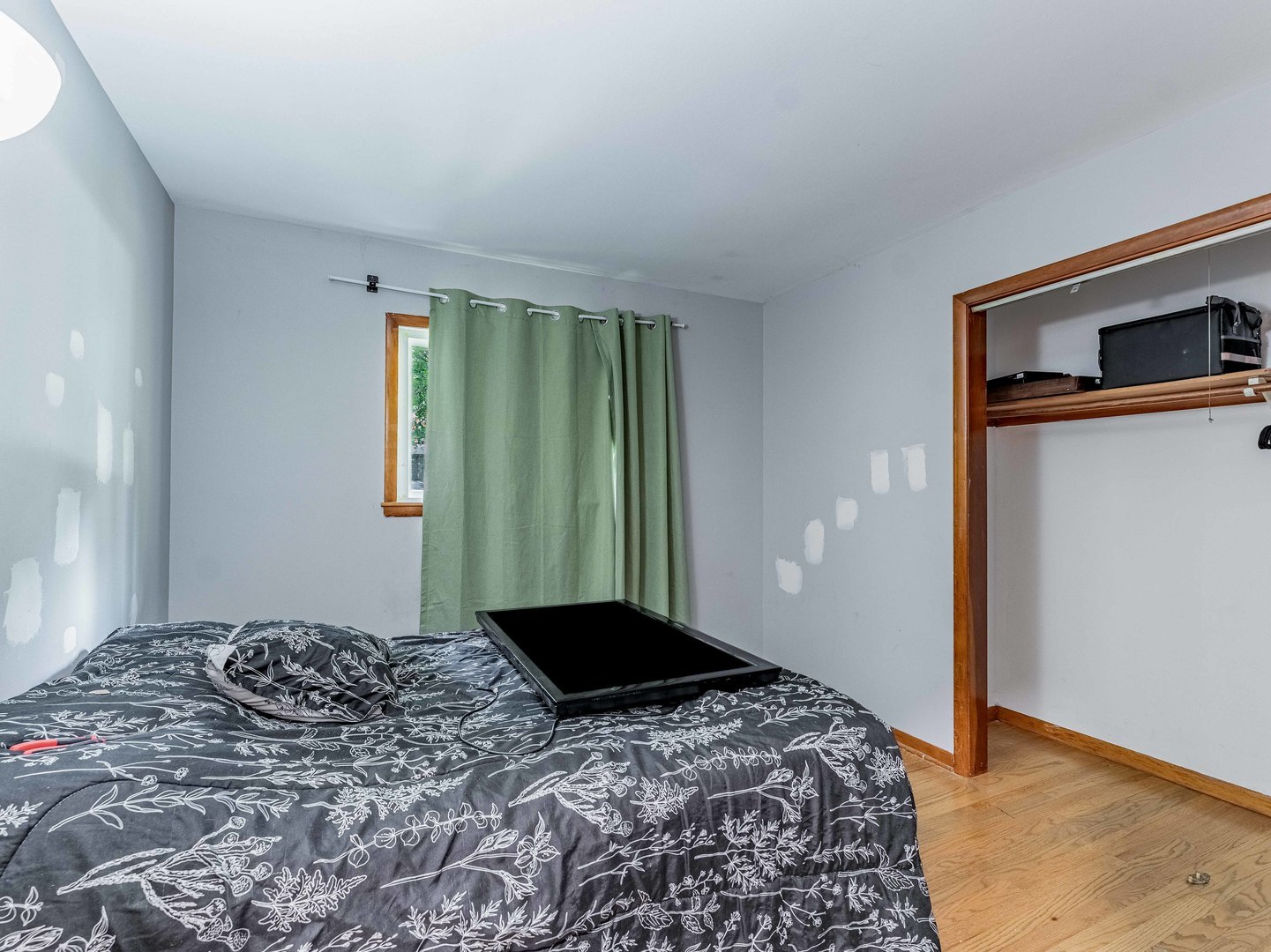 main property photo 13