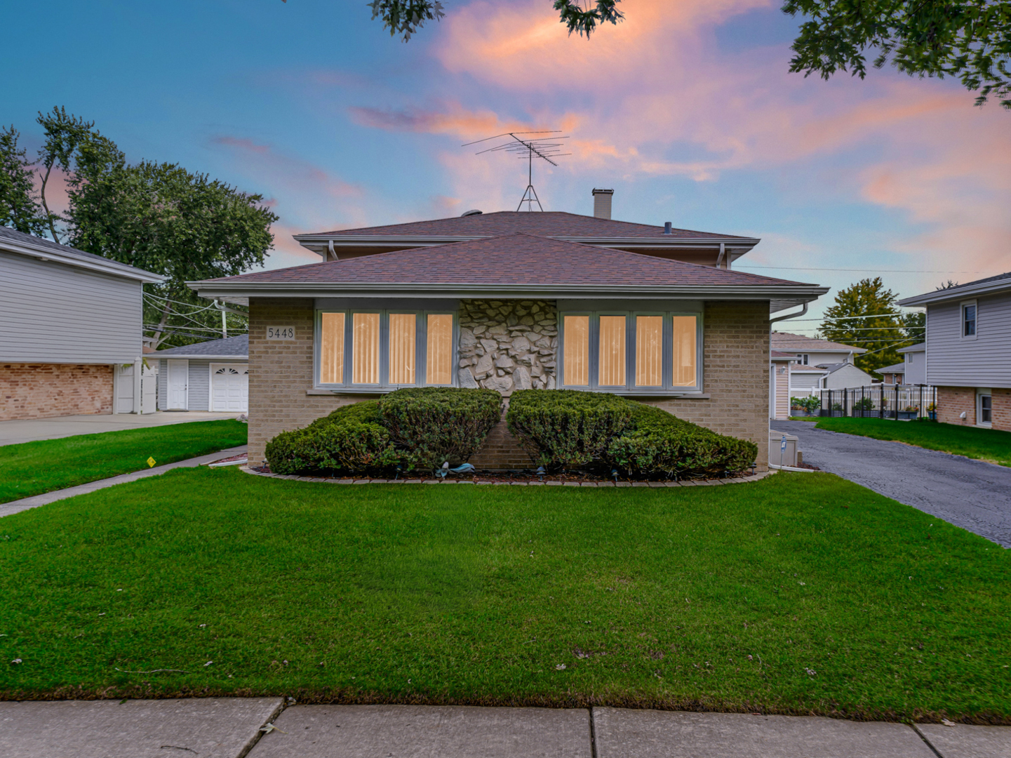 main property photo 1