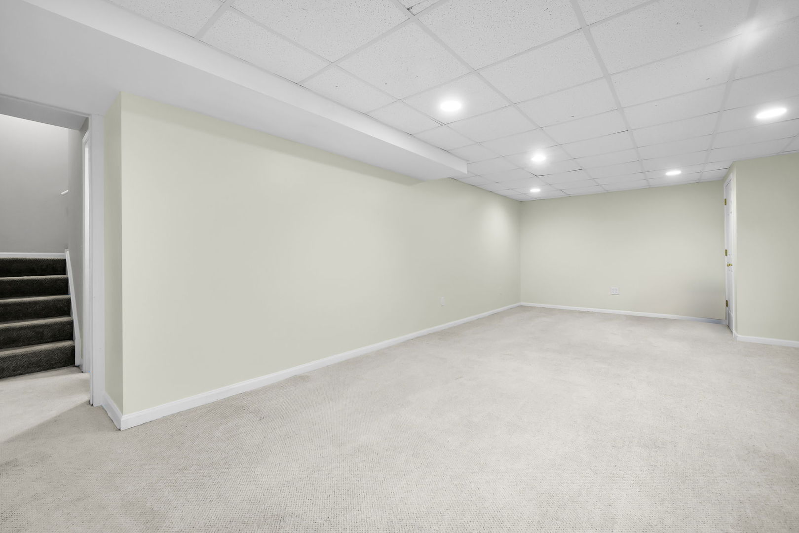 property viewer photo 21