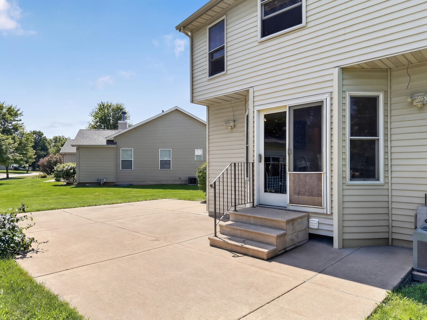main property photo 78