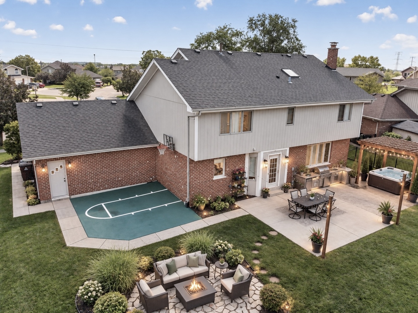 main property photo 19
