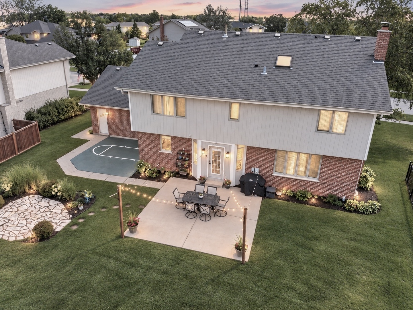 main property photo 23