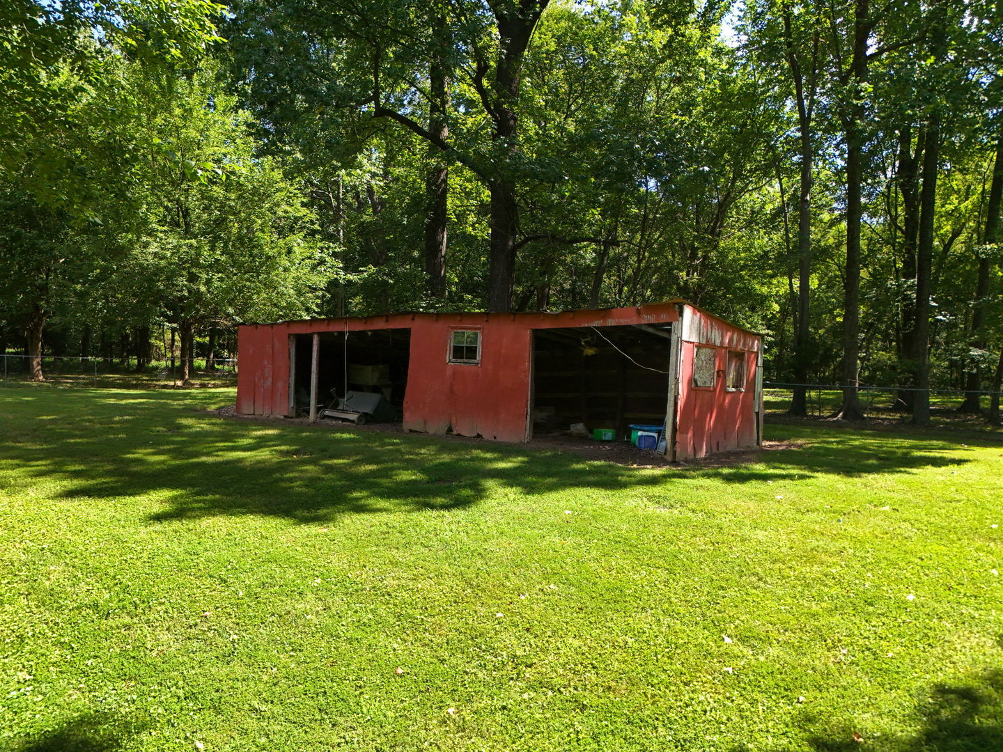 main property photo 18