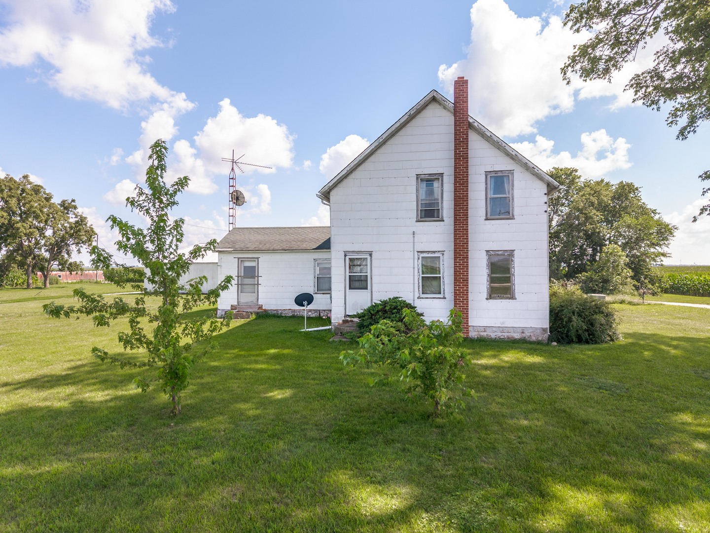 main property photo 13