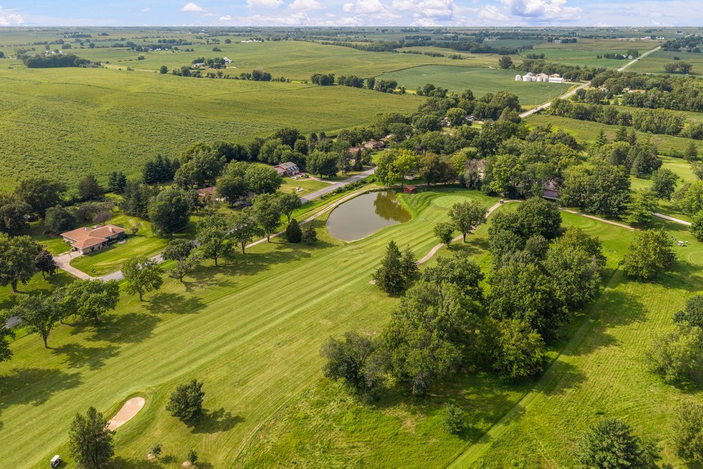 main property photo 14