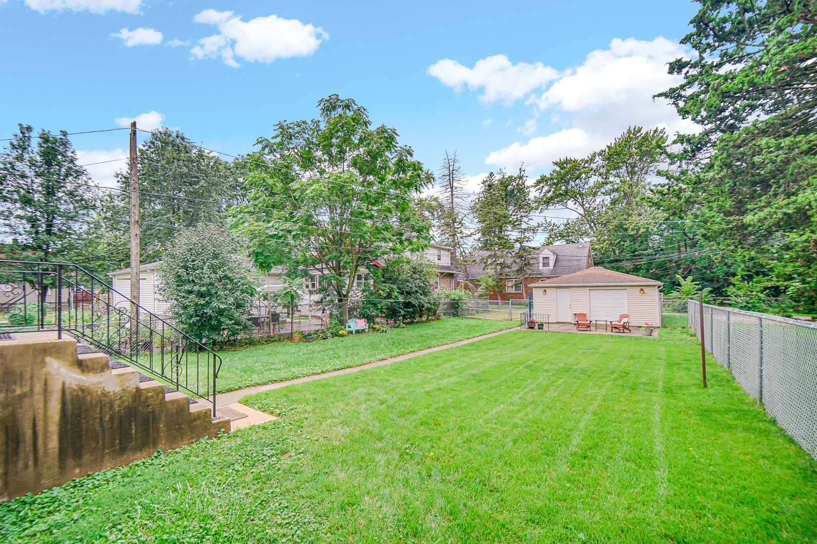 main property photo 42