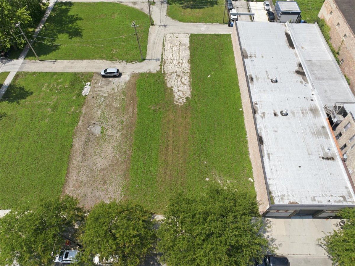 main property photo 15