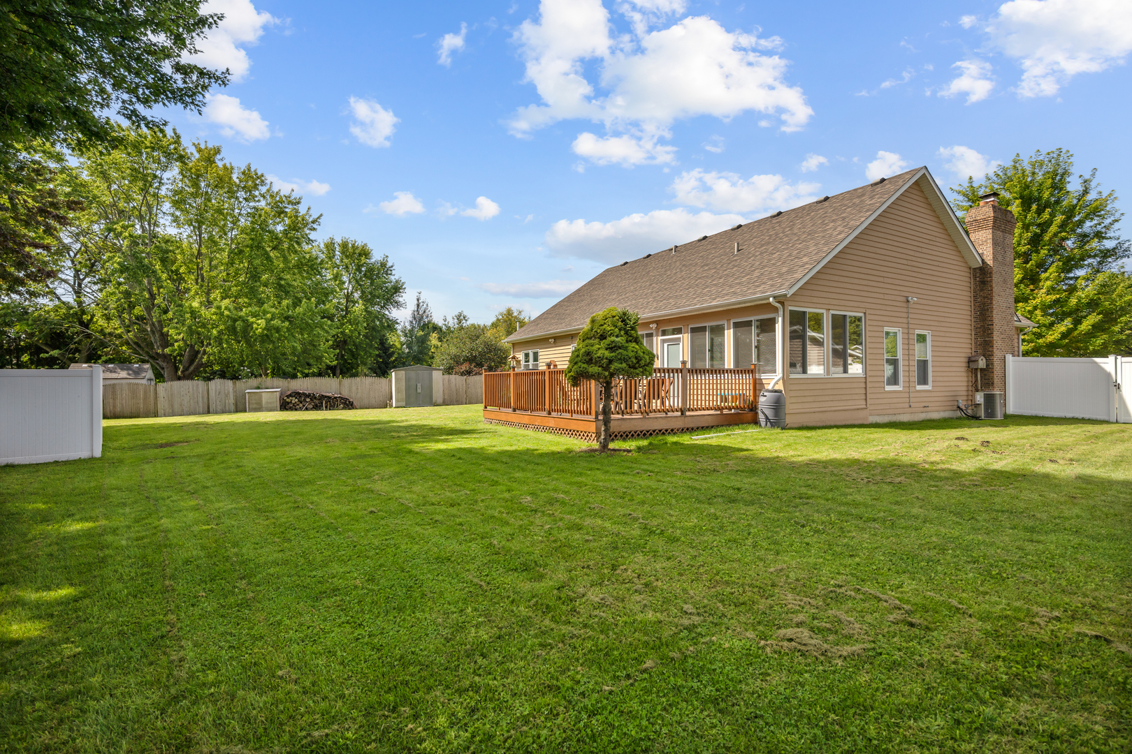 main property photo 26