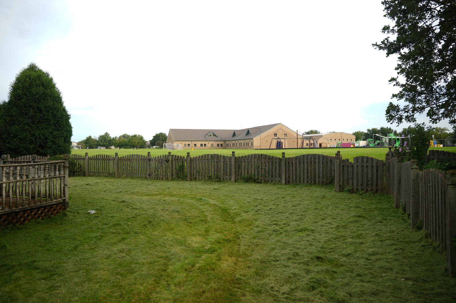 main property photo 51